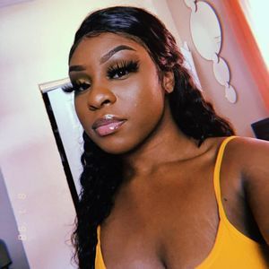 Meet your Posher, Trenity